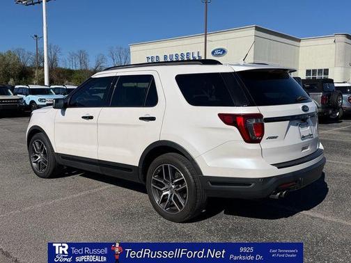2018 Ford Explorer sport