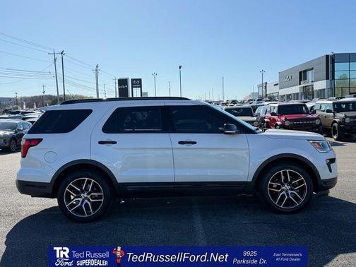2018 Ford Explorer sport