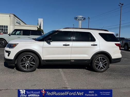 2018 Ford Explorer sport