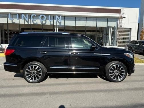 2021 Lincoln Navigator Reserve