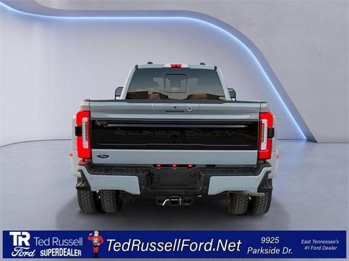 2025 Ford F-450 Platinum