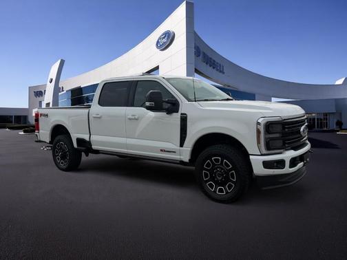 White Metallic 2026 Ford F-250 Platinum