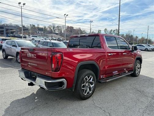 2024 GMC Sierra 1500 SLT