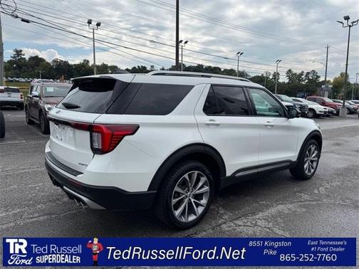 2025 Ford Explorer Platinum