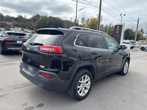 2018 Jeep Cherokee Latitude Plus