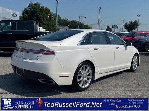 2016 Lincoln MKZ Base