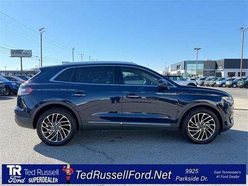 2020 Lincoln Nautilus Reserve