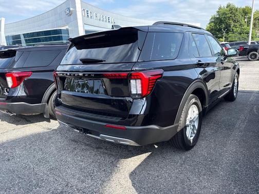 Black Metallic 2026 Ford Explorer Active