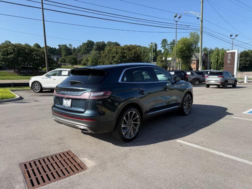 Blue Metallic 2022 Lincoln Nautilus Reserve