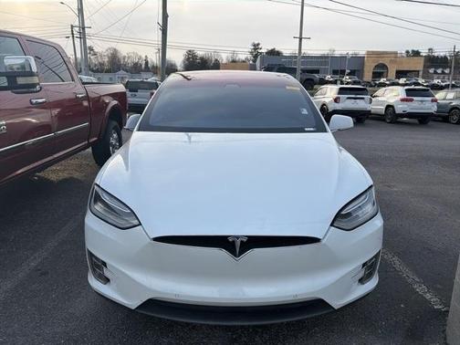 2017 Tesla Model X 75D
