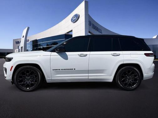Bright White Clearcoat 2025 Jeep Grand Cherokee Summit