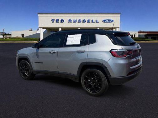 Billet Silver Metallic Clearcoat 2022 Jeep Compass Altitude