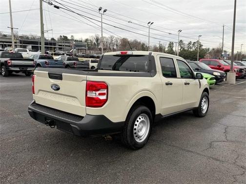 2025 Ford Maverick XL