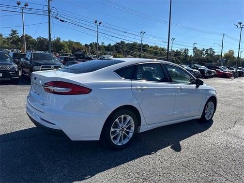 2020 Ford Fusion Hybrid SE