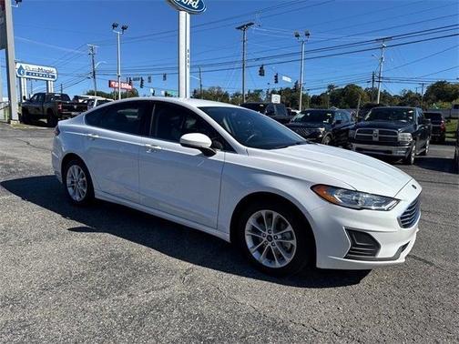 2020 Ford Fusion Hybrid SE