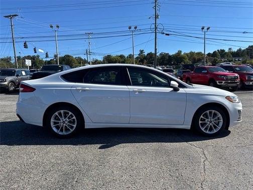 2020 Ford Fusion Hybrid SE