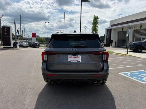 Gray Metallic 2025 Ford Explorer ST