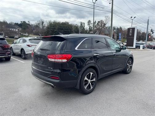 2016 Kia Sorento EX