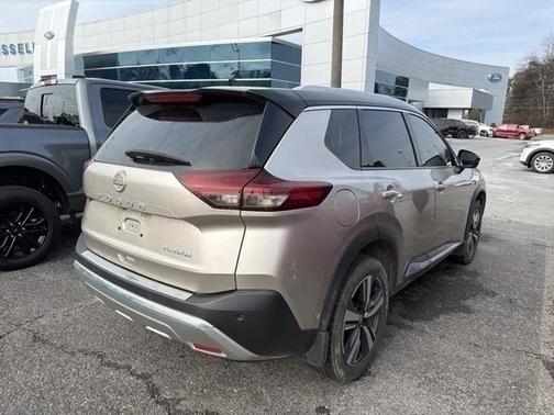 2023 Nissan Rogue Platinum