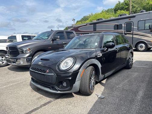 Midnight Black Metallic 2020 MINI Clubman Cooper S