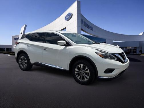 White 2018 Nissan Murano S