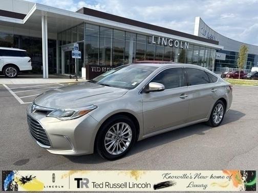 2018 Toyota Avalon Hybrid Limited