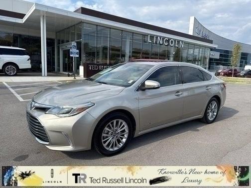 2018 Toyota Avalon Hybrid Limited