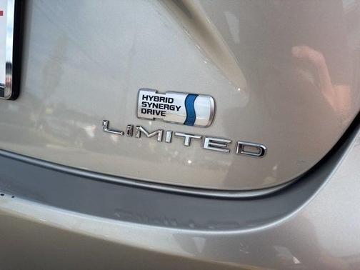 2018 Toyota Avalon Hybrid Limited
