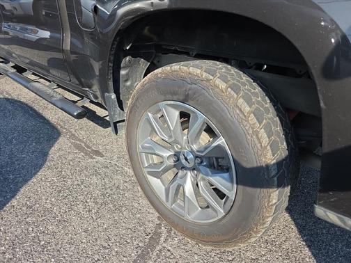 Brown Metallic 2021 Chevrolet Silverado 1500 RST