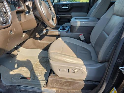 Brown Metallic 2021 Chevrolet Silverado 1500 RST