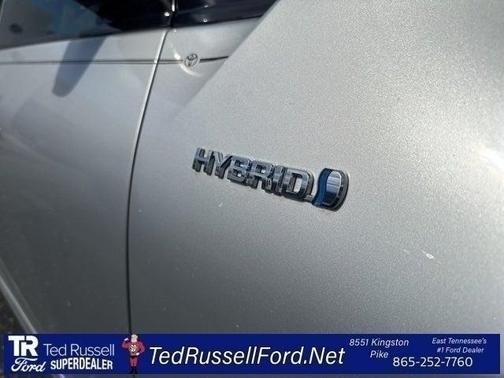 2018 Toyota Prius Three Touring