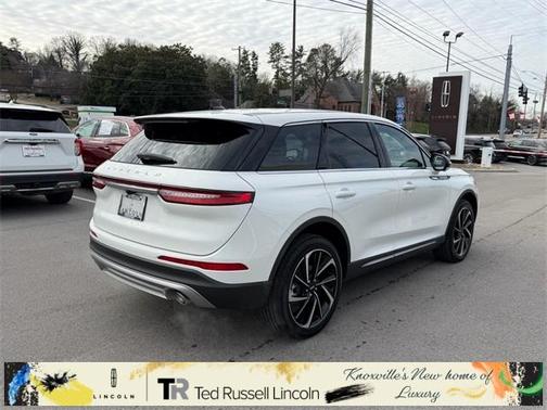 2025 Lincoln Corsair Reserve