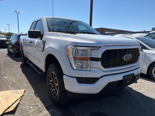 Oxford White 2022 Ford F-150 XL