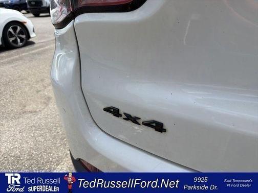 White Clearcoat 2018 Jeep Compass Altitude