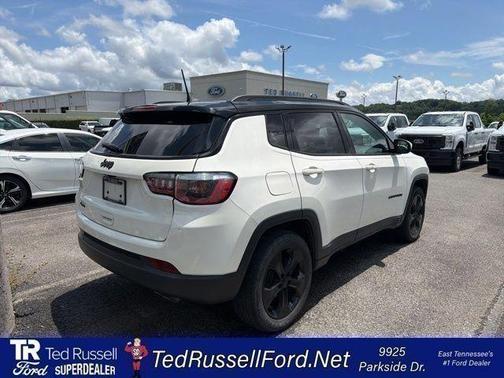 White Clearcoat 2018 Jeep Compass Altitude