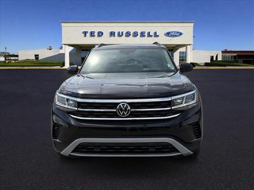 Deep Black Pearl Effect 2021 Volkswagen Atlas 3.6 V6 SE w/ Technology