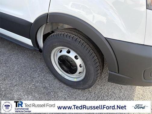 2026 Ford Transit-250 148 WB Medium Roof Cargo
