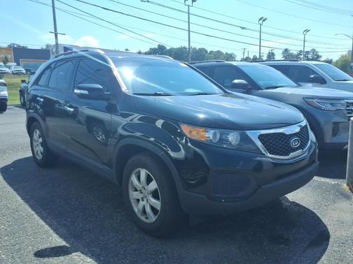 Ebony Black 2012 Kia Sorento LX