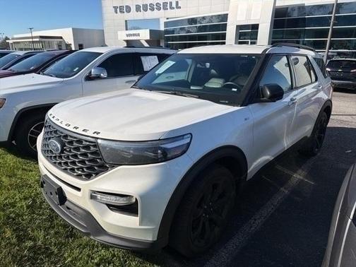 2023 Ford Explorer ST-Line
