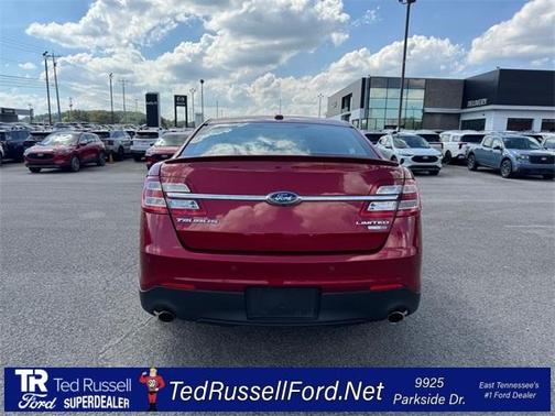 2018 Ford Taurus Limited