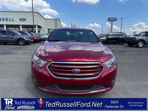2018 Ford Taurus Limited