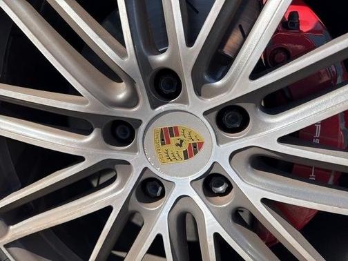 2017 Porsche Panamera 4S