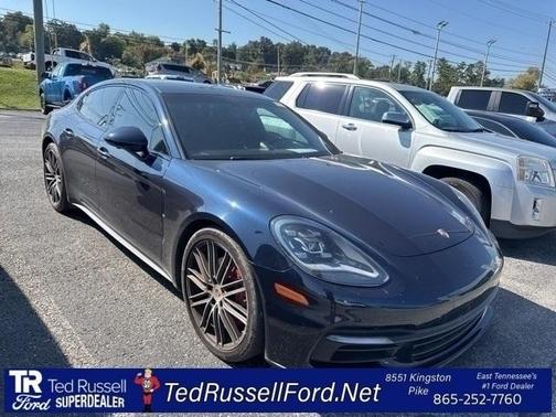2017 Porsche Panamera 4S
