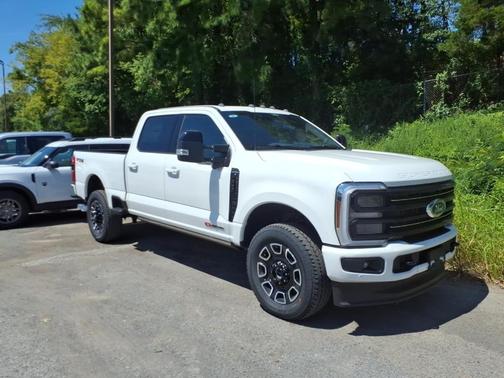 White 2026 Ford F-350 Super Duty