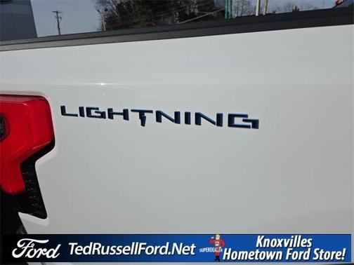 2025 Ford F-150 Lightning LARIAT