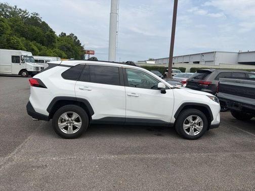 Super White 2021 Toyota RAV4 XLE