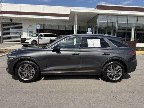 2023 Genesis GV70 2.5T