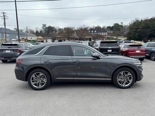 2023 Genesis GV70 2.5T