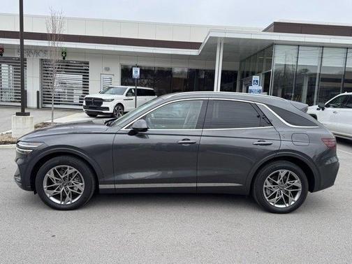 2023 Genesis GV70 2.5T