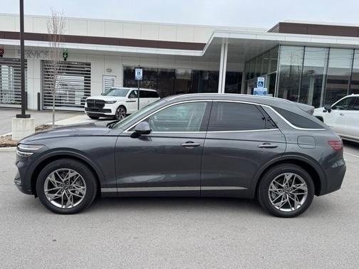 2023 Genesis GV70 2.5T